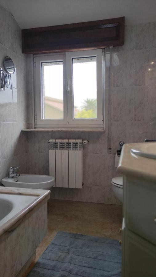 Casa Completa - Camino Dos Faros - Atlantico Malpica Apartment Bagian luar foto